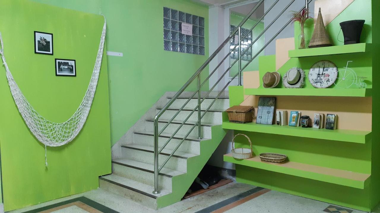 Cube Hostel Краби Экстерьер фото