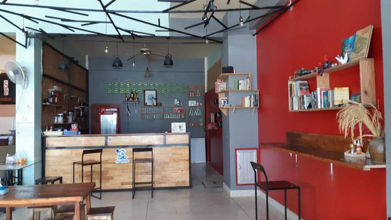 Cube Hostel Краби Экстерьер фото