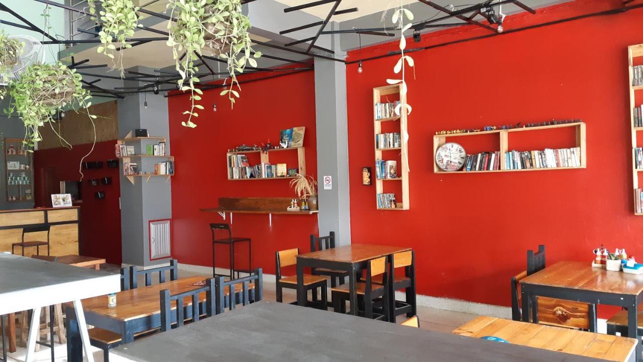 Cube Hostel Краби Экстерьер фото