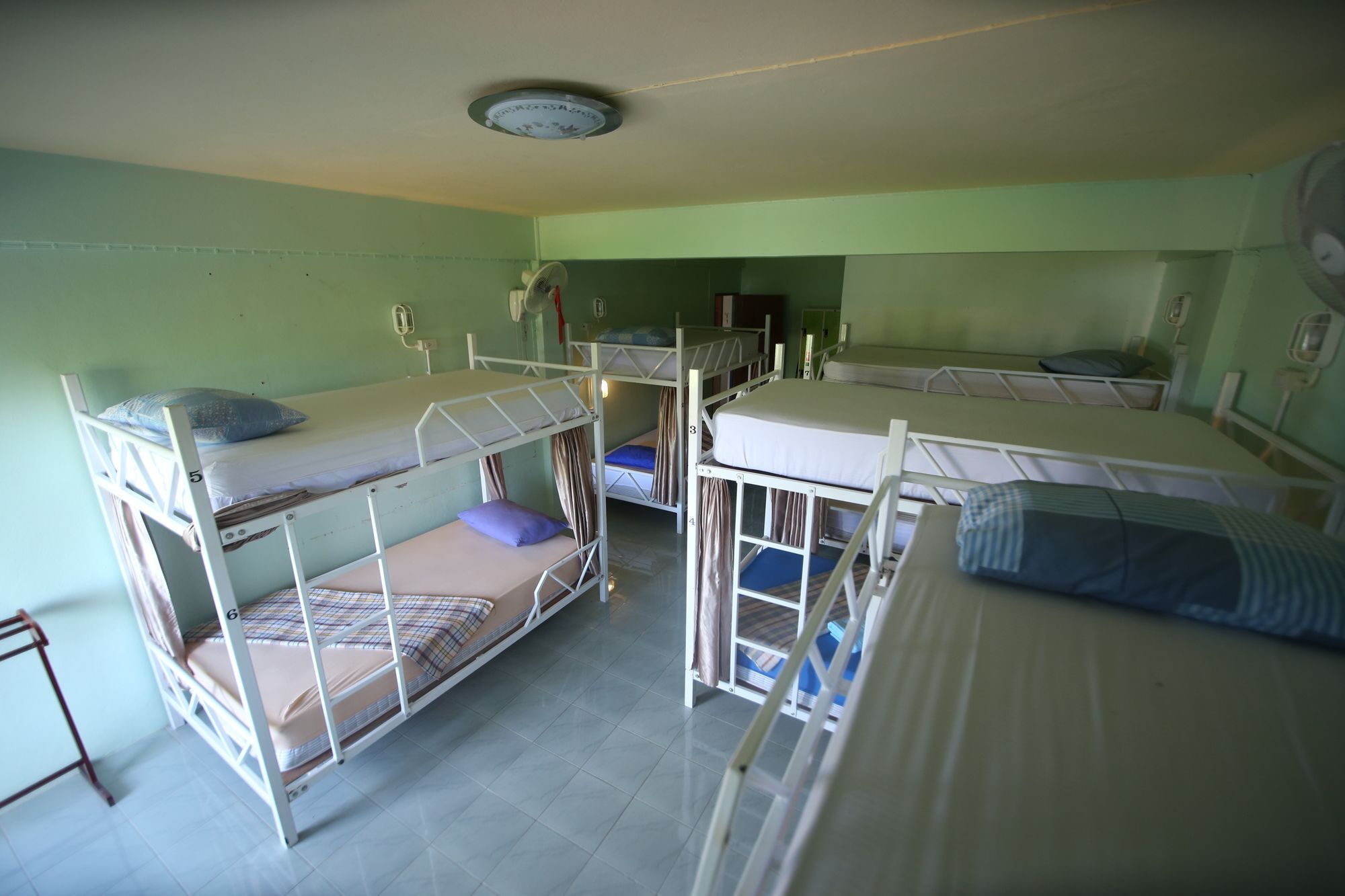 Cube Hostel Краби Экстерьер фото